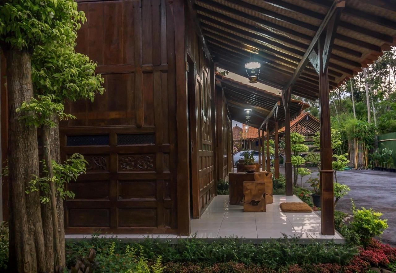 The Omah Borobudur Magelang Exterior photo